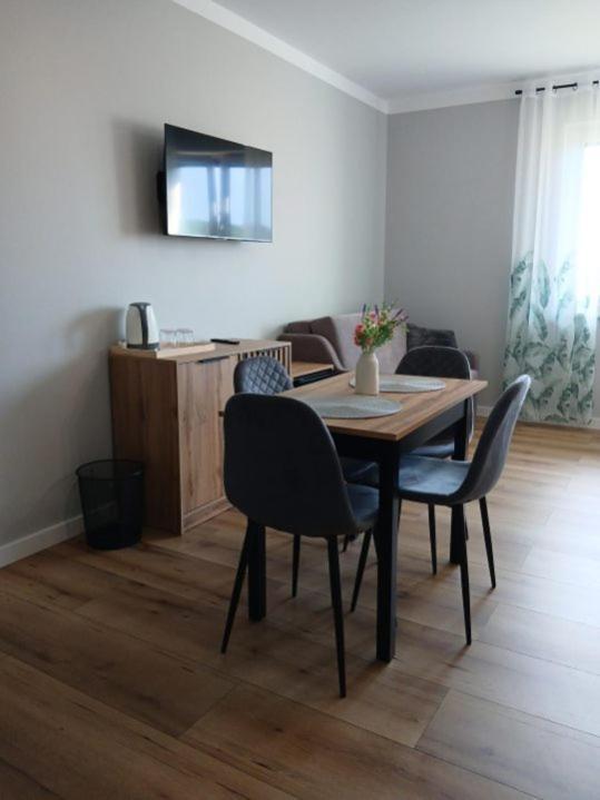Noclegi Sunny House Witanowice Zewnętrze zdjęcie